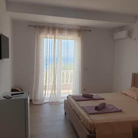 Rooms By George Dhërmi Extérieur photo